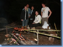 Wanderreiten in den Anden abends Grill beim Reitkurs